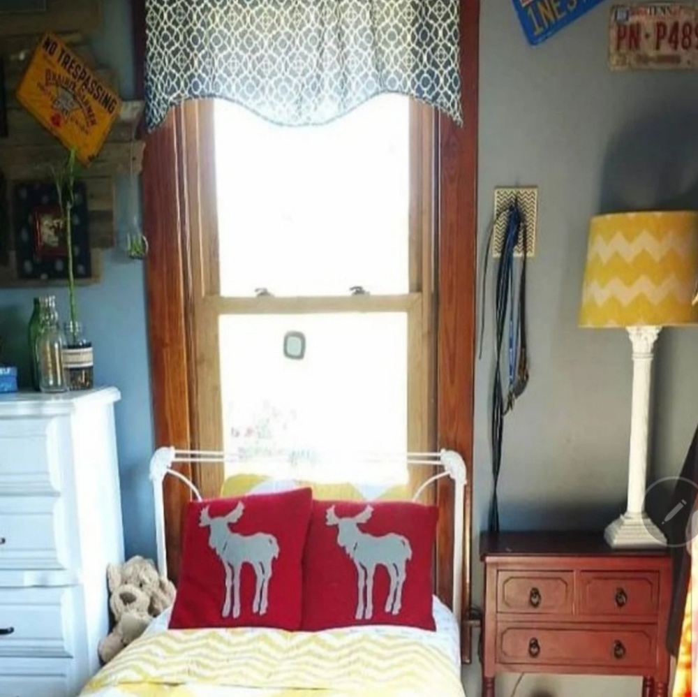 2 Waverly navy blue‎ curtain window valances